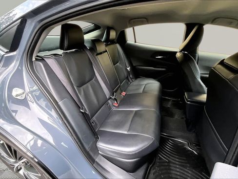 Certified 2024 Toyota Prius XLE FWD image 20