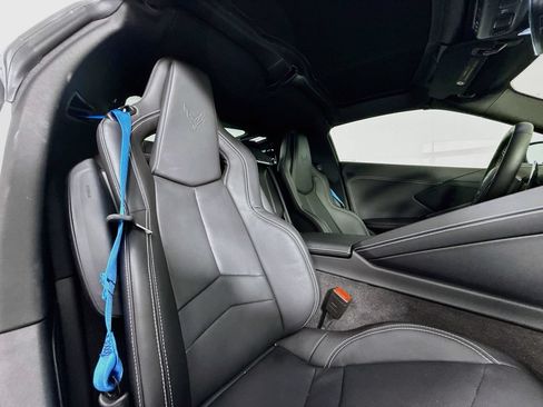 Used 2025 Chevrolet Corvette Z06 RWD image 23