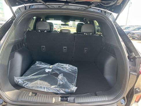 New 2025 Ford Escape ST-Line image 5