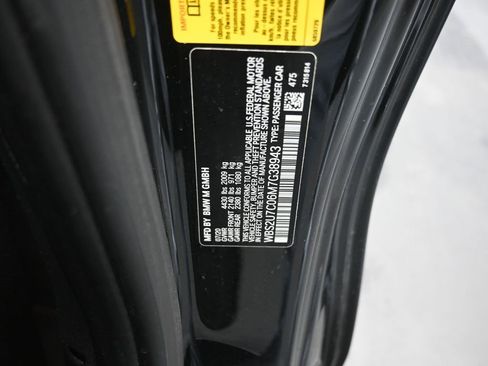 Used 2021 BMW M2 Competition w/ Executive Package image 17