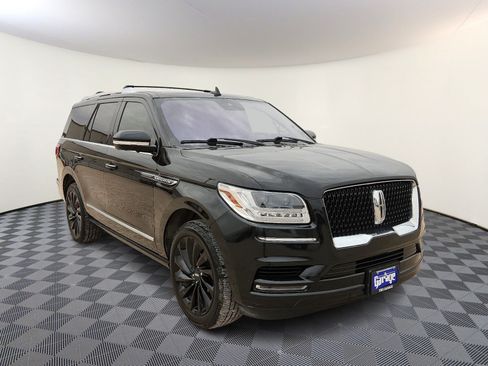 Used 2020 Lincoln Navigator Reserve w/ Equipment Group 208A Reserve AWD/4WD image 6
