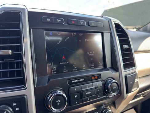 Used 2019 Ford F250 Lariat w/ Lariat Ultimate Package AWD/4WD image 34