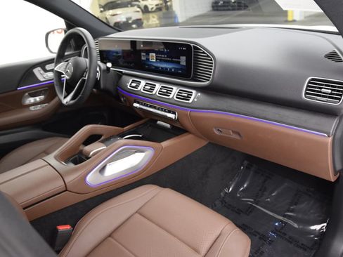 Certified 2025 Mercedes-Benz GLE 450 4MATIC image 15