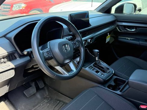 Used 2026 Honda CR-V Sport image 2