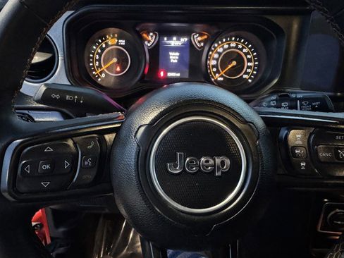 Used 2024 Jeep Wrangler Unlimited Sport image 20