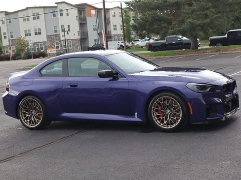 Used 2026 BMW M2 CS RWD image 2