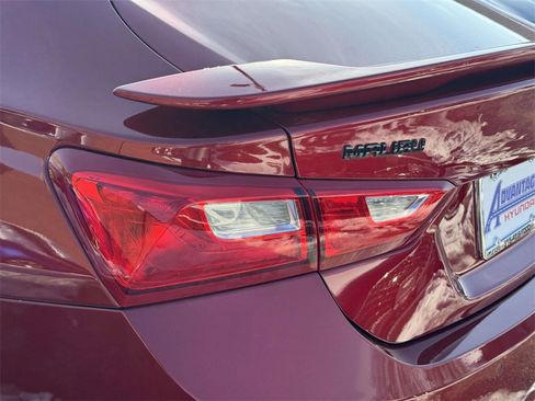 Used 2021 Chevrolet Malibu RS image 11