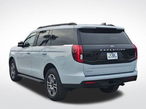 New 2026 Ford Expedition Active image 26
