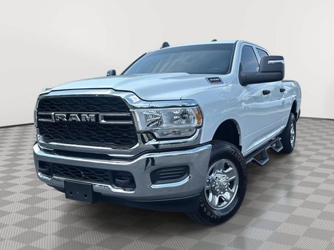 Used 2024 RAM 3500 Tradesman w/ Chrome Appearance Group AWD/4WD image 1