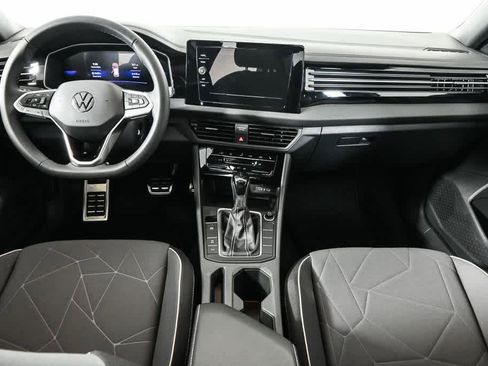 Certified 2026 Volkswagen Jetta Sport FWD image 20