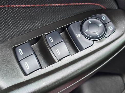 Used 2024 Chevrolet TrailBlazer RS AWD/4WD image 18