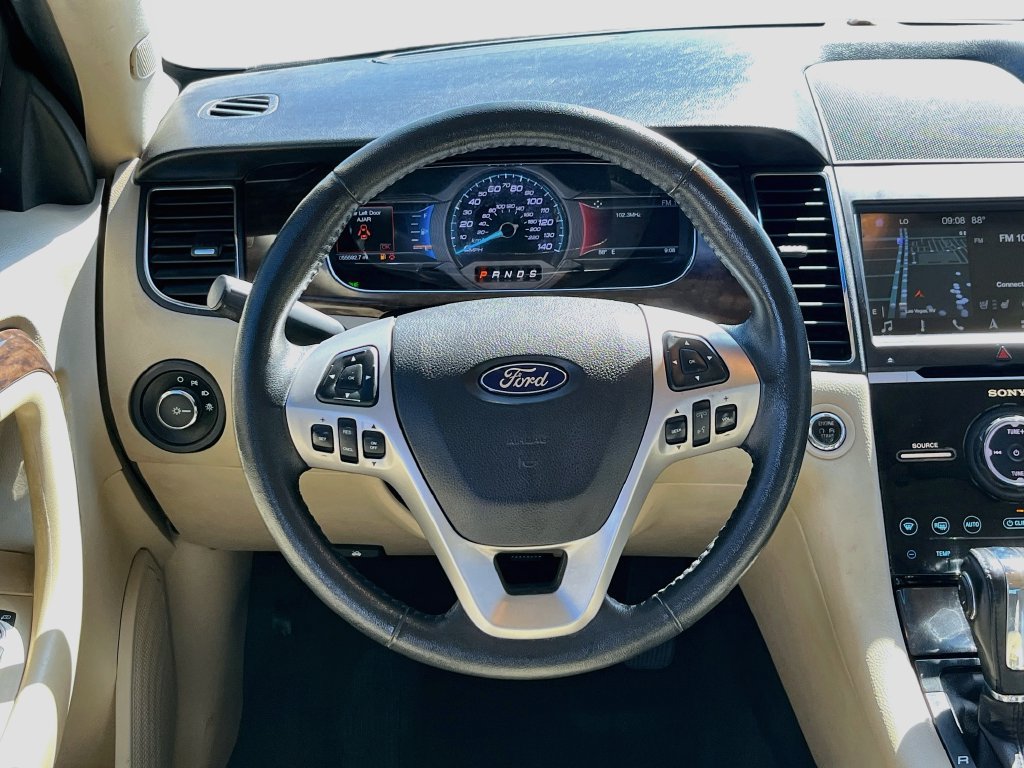 Used 2019 Ford Taurus Limited FWD image 11