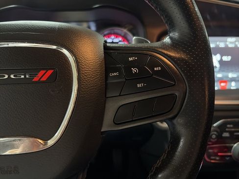 Certified 2020 Dodge Charger Scat Pack w/ Driver Convenience Group image 18