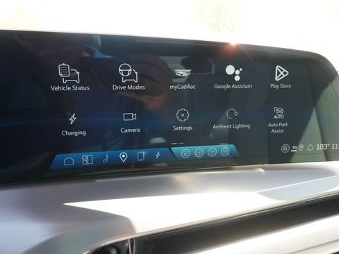 New 2026 Cadillac Vistiq Luxury image 20