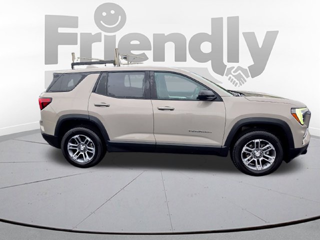 Used 2025 GMC Terrain Elevation AWD/4WD image 4