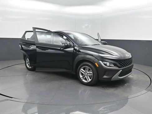 Used 2023 Hyundai Kona SE w/ Cargo Package image 37