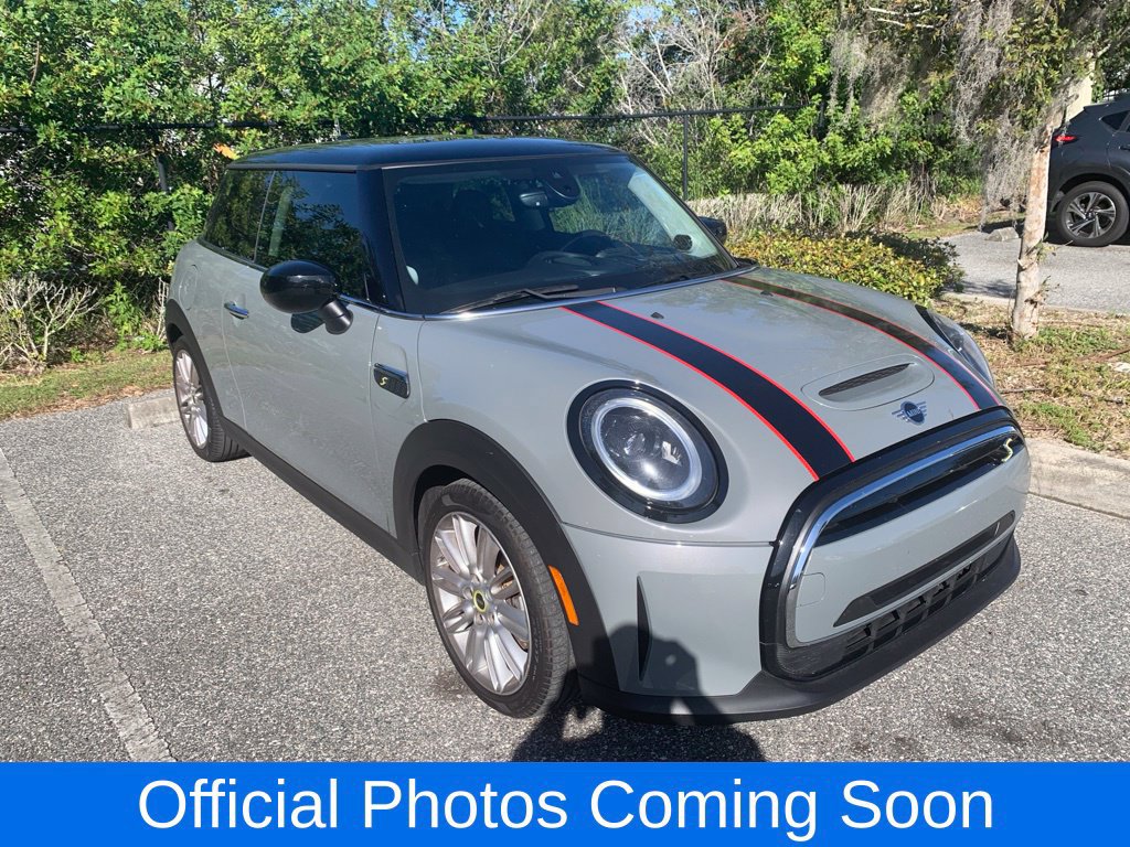 Used 2022 MINI Cooper SE FWD image 1