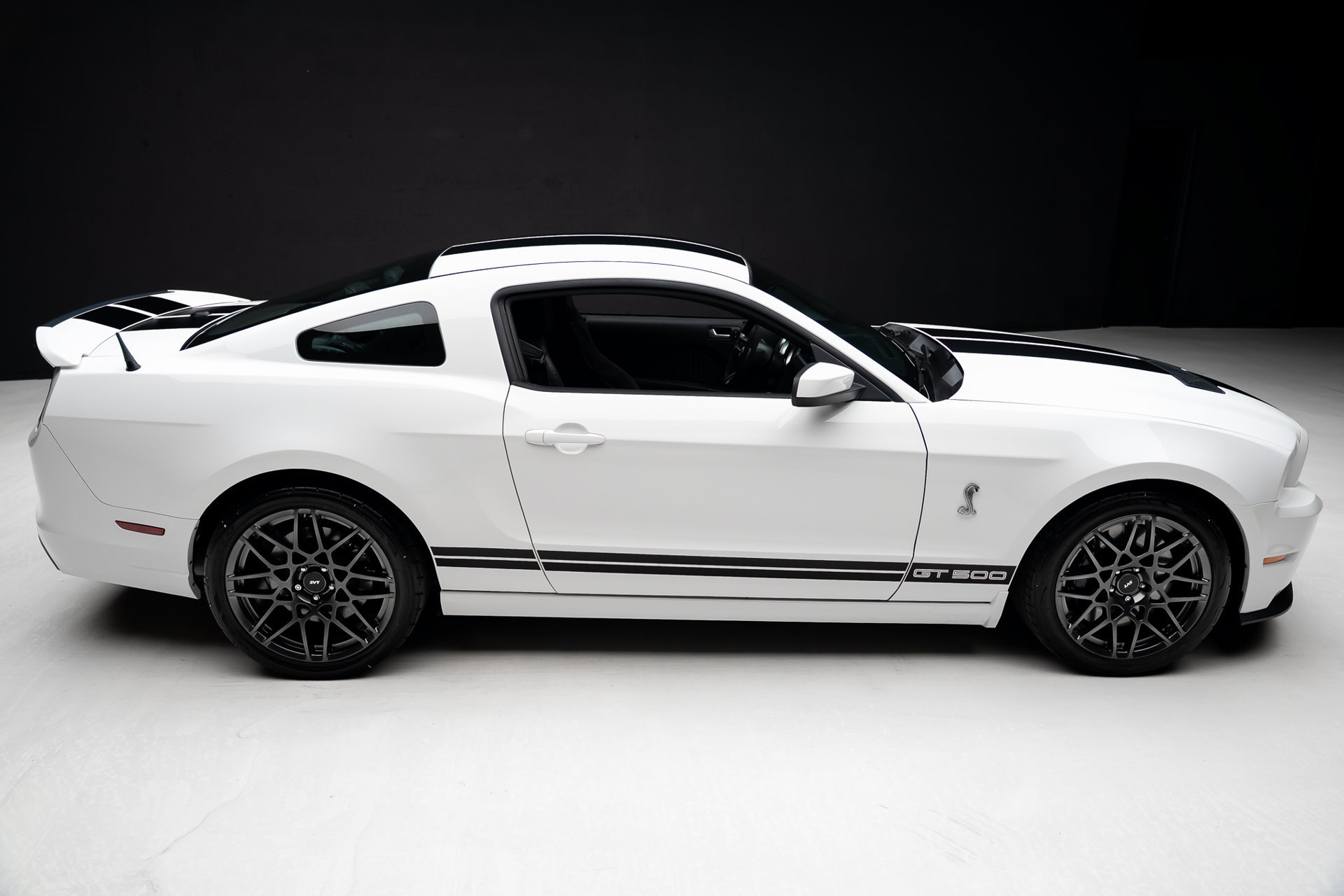 Used 2013 Ford Mustang Shelby GT500 RWD image 36