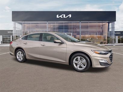 Used 2024 Chevrolet Malibu LT