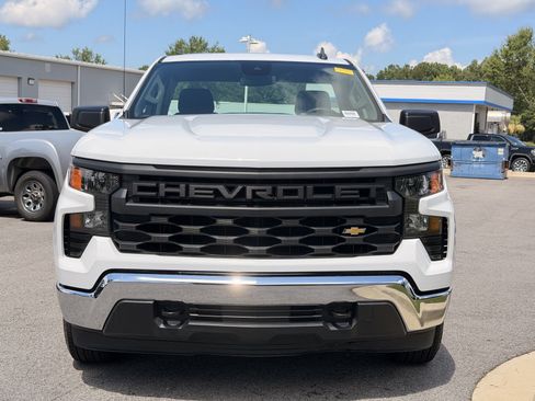 Used 2025 Chevrolet Silverado 1500 W/T RWD image 6