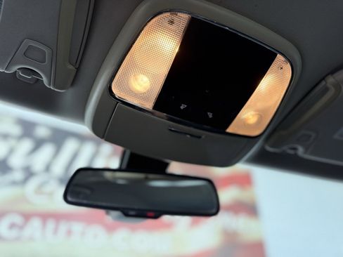 Used 2020 Chrysler 300 Touring w/ Sport Appearance Package image 26