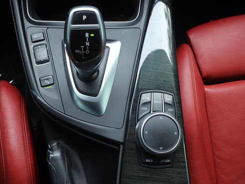 Used 2019 BMW 430i Coupe w/ M Sport Package RWD image 29