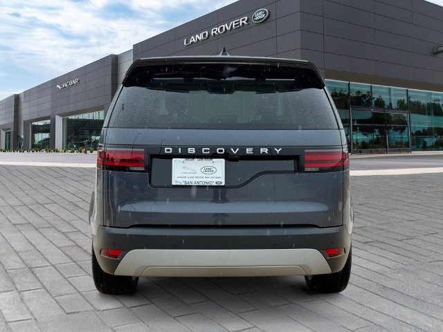 New 2026 Land Rover Discovery S AWD/4WD image 4