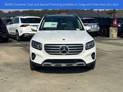 New 2026 Mercedes-Benz GLB 250 4MATIC image 2