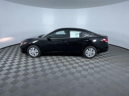 New 2025 Nissan Sentra S image 6