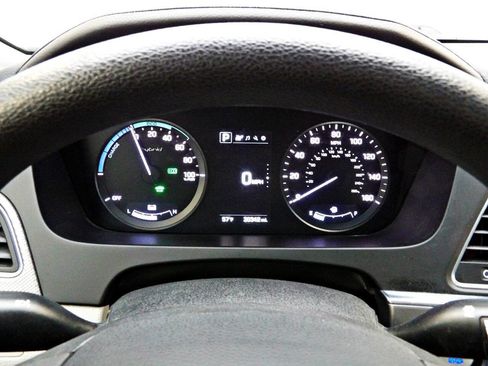 Used 2016 Hyundai Sonata SE image 15