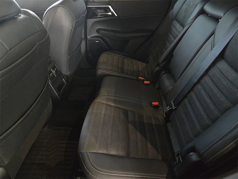 New 2025 Mitsubishi Outlander Trail Edition image 22