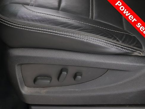 Used 2016 GMC Yukon Denali w/ Open Road Package image 19