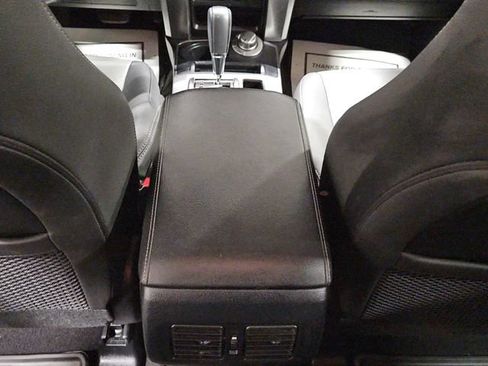 Used 2019 Toyota 4Runner SR5 Premium AWD/4WD image 15