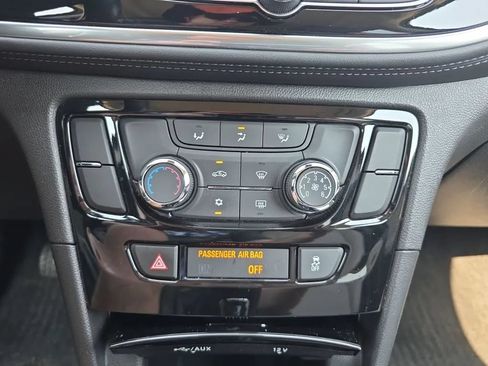 Used 2018 Buick Encore Preferred FWD image 28