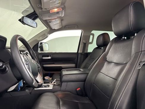 Used 2019 Toyota Tundra SR5 w/ SR5 Upgrade Package image 11