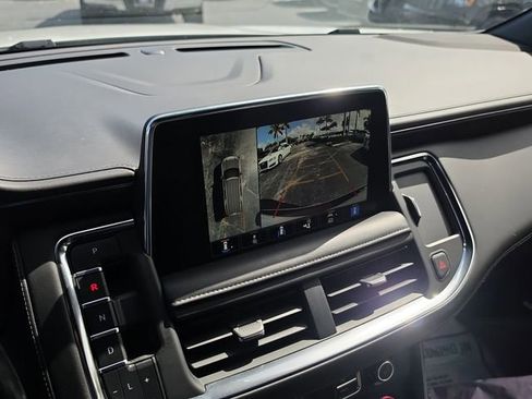 Used 2022 Chevrolet Tahoe Z71 w/ Luxury Package image 23