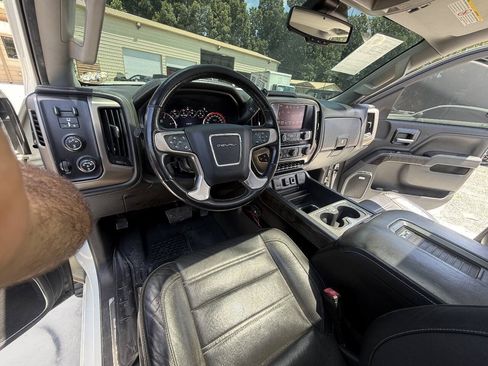 Used 2016 GMC Sierra 3500 Denali w/ Duramax Plus Package AWD/4WD image 16