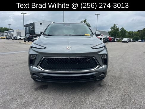 Used 2025 Buick Encore GX Sport Touring w/ Experience Buick Package FWD image 2