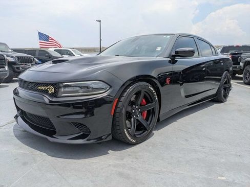 Used 2017 Dodge Charger SRT Hellcat w/ Harman/Kardon Audio Group RWD image 7