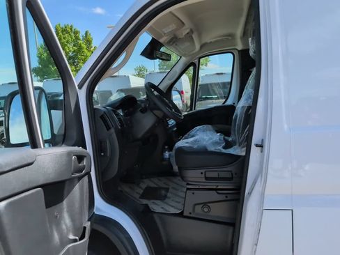 New 2026 RAM ProMaster 3500 w/ Safety Group FWD image 13