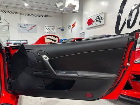 Used 2013 Chevrolet Corvette Convertible w/ 2LT Preferred Equipment Group RWD image 14