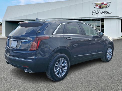 Certified 2022 Cadillac XT5 Luxury image 5