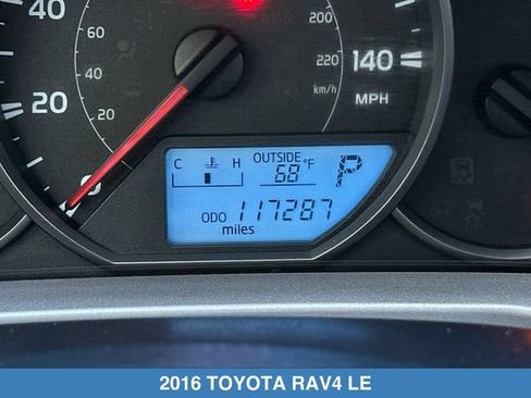 Used 2016 Toyota RAV4 LE FWD image 26