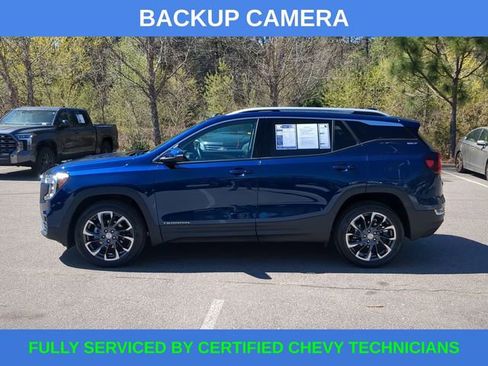 Used 2022 GMC Terrain SLT w/ Infotainment Package II image 10