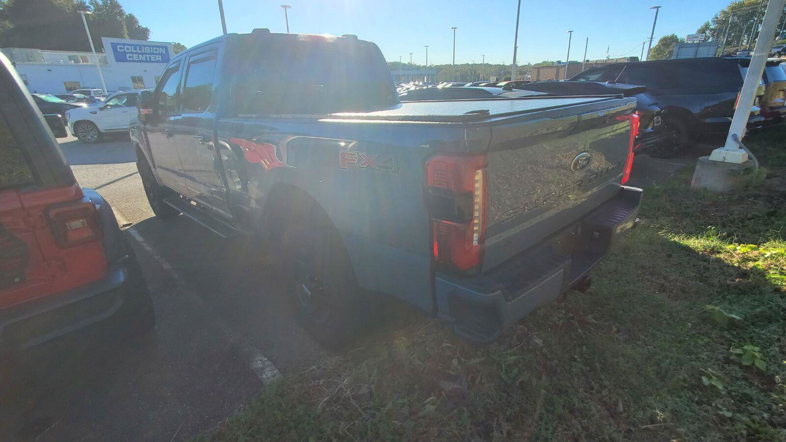 Used 2023 Ford F350 Lariat w/ Sport Appearance Package AWD/4WD image 8