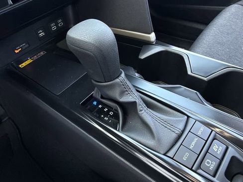 Used 2026 Toyota Camry LE w/ Convenience Package image 20