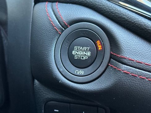 Used 2025 Dodge Durango GT AWD/4WD image 22