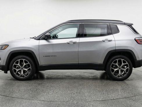 Used 2025 Jeep Compass Limited image 5