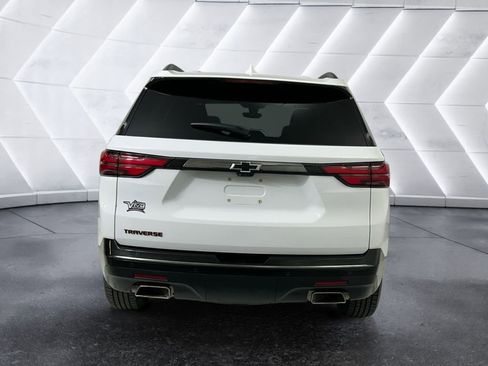 Used 2023 Chevrolet Traverse Premier w/ Redline Edition image 5