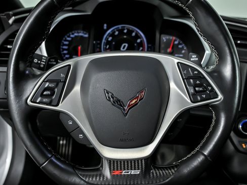 Used 2016 Chevrolet Corvette Z06 w/ 2LZ Preferred Equipment Group RWD image 27